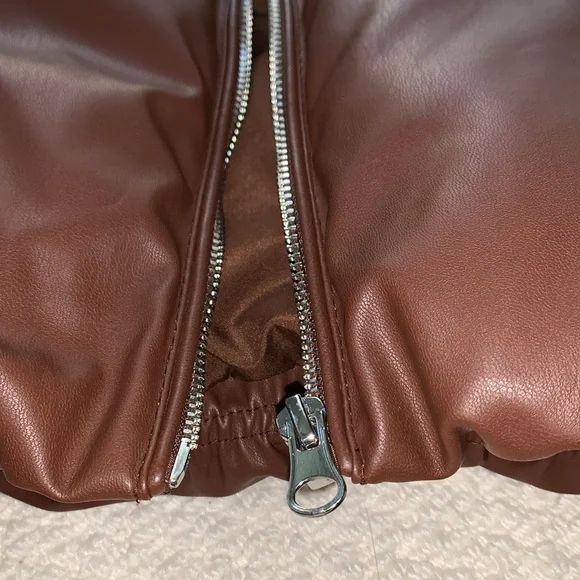 Forever 21 Brown Puffer Vest - Picture 5 of 9